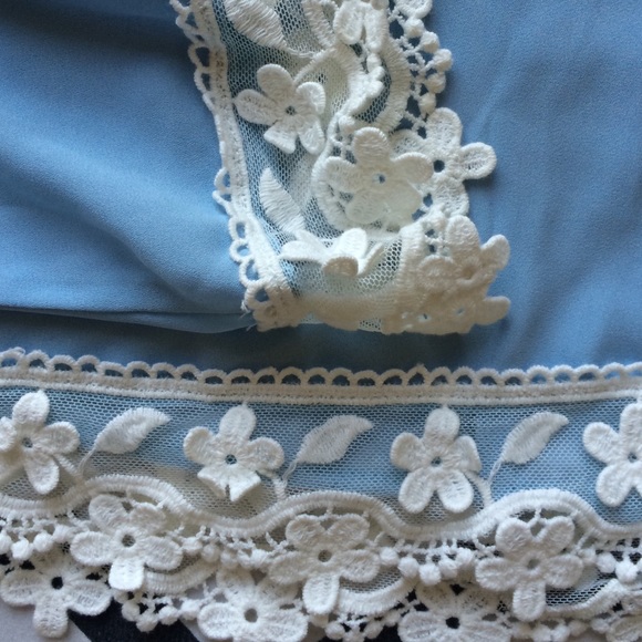 CUTE TOP - Picture 2 of 2