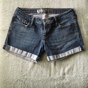 Bullhead jean shorts