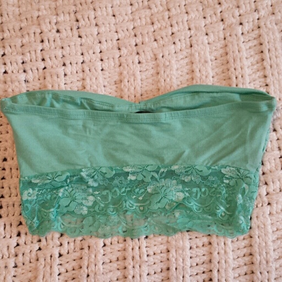 DONATED* Clearout🌞 Mint Lace Bandeau - Picture 2 of 2