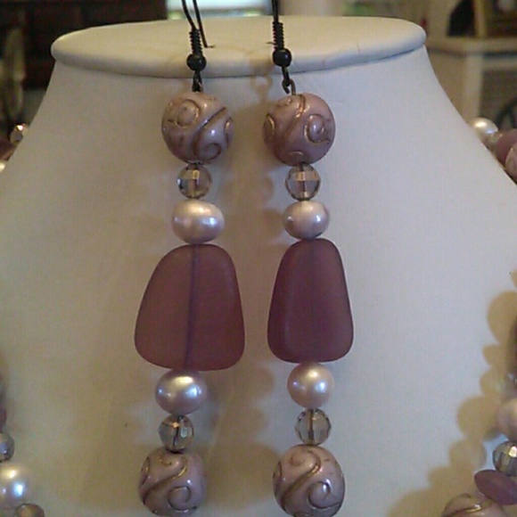 Handmade double strand necklace & earrings - Picture 3 of 4