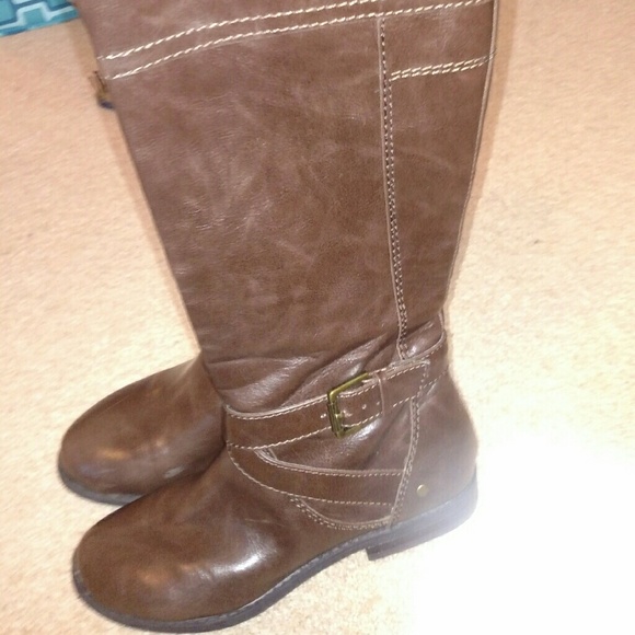 Brown riding boots,  size 5