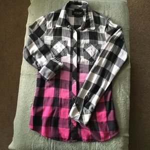Fox flannel top