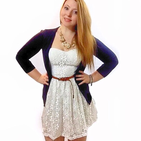 Strapless summer lace sweetheart dress w/ belt - Picture 2 of 4