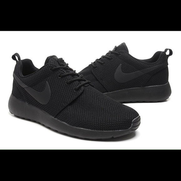 Nike roshes