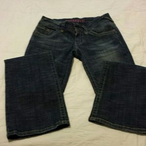 Hydraulic jeans