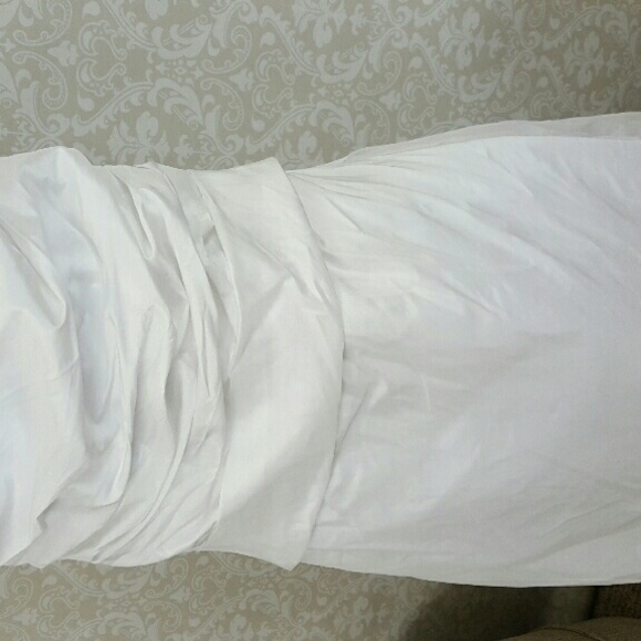 White Formal Dahlia MacPhea Wedding or Prom Dress - Picture 3 of 3