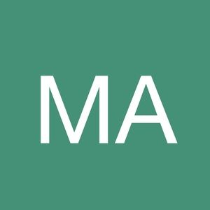 Meet your Posher, Malika