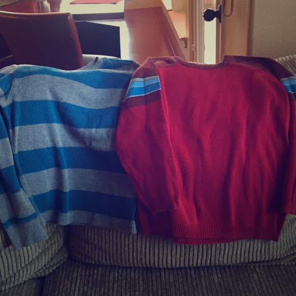 Set of 2 boys sweaters- waffle and Christmas red