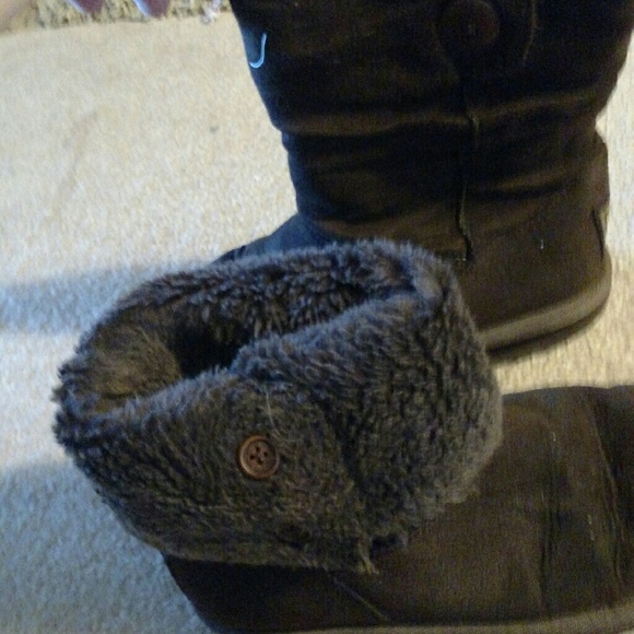 Brown boots