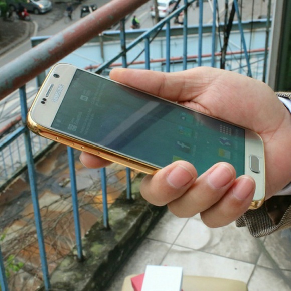 SAMSUNG GALAXY S6