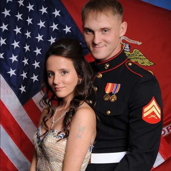 Meet your Posher, Lucinda - Picture 1 of 1