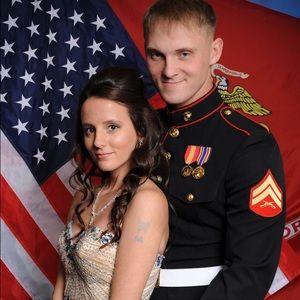 Meet your Posher, Lucinda