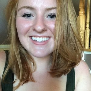 Meet your Posher, Cailey