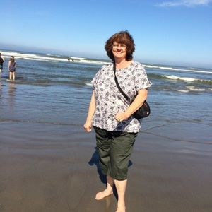 Meet your Posher, Deborah