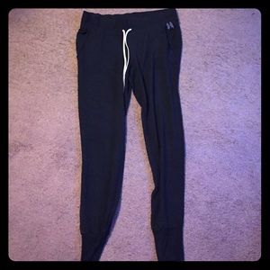VS joggers
