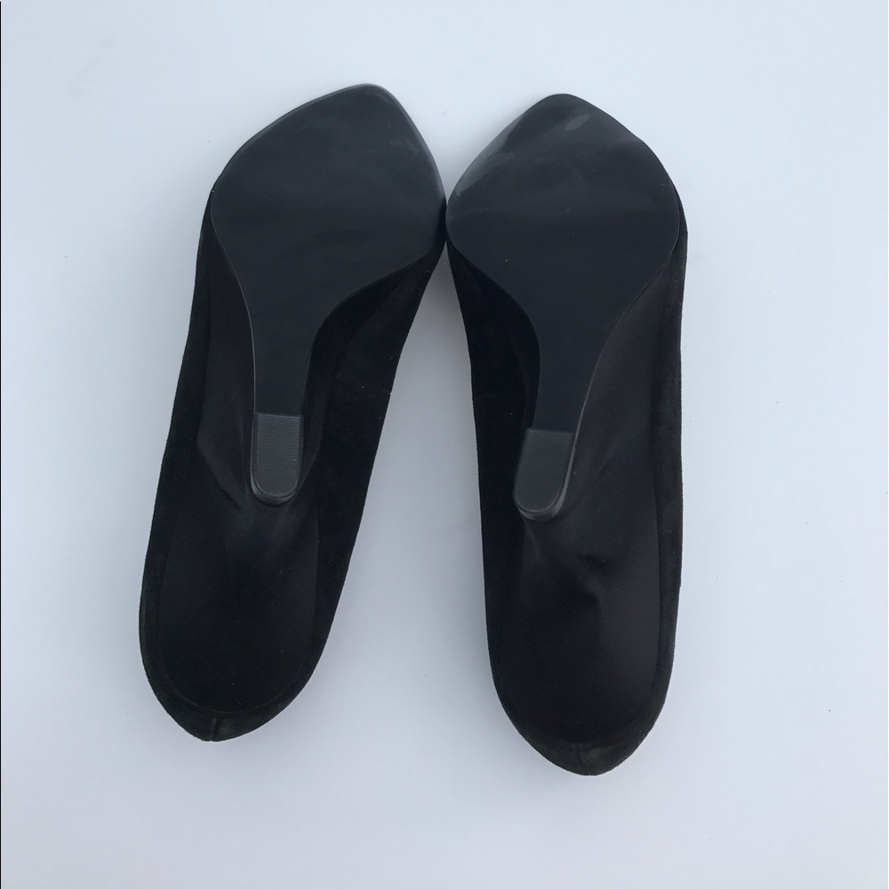 NWOT Black & Gold Platform Heels - Picture 6 of 6