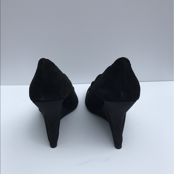 NWOT Black & Gold Platform Heels - Picture 5 of 6