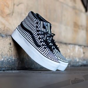 Skater Van Platforms