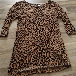 3/4th sleeve animal print top