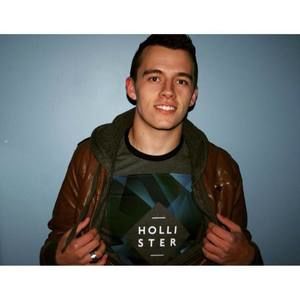 Meet your Posher, Jake