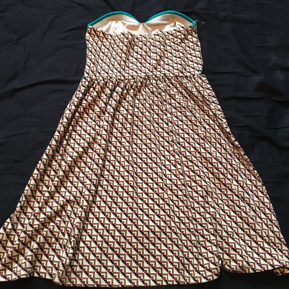 Strapless Patterned Summer Dress - Picture 2 of 2