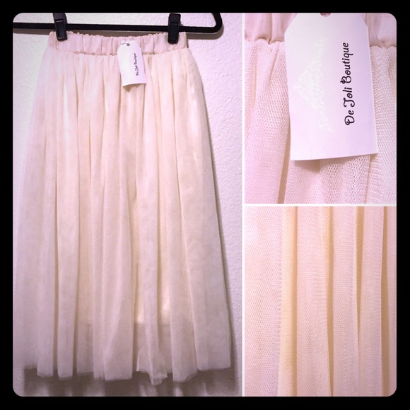 Cream Tulle Skirt