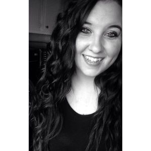 Meet your Posher, Ciara