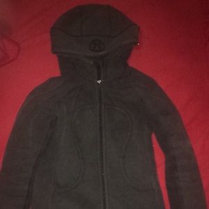 Lululemon black scuba jacket size 2(xxs)