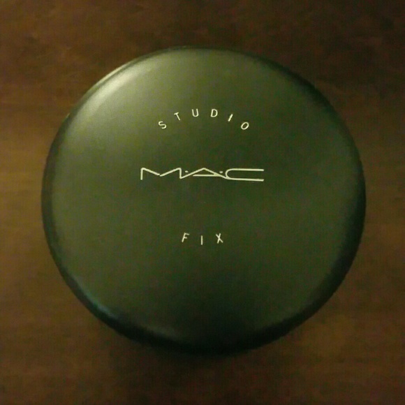 MAC Studio Fix Powder
