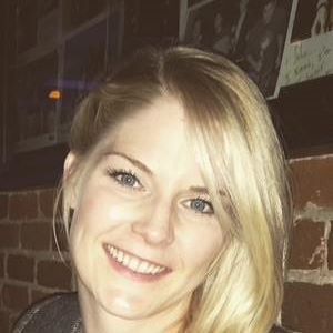 Meet your Posher, Cynthia