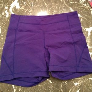 Athleta yoga shorts in blue