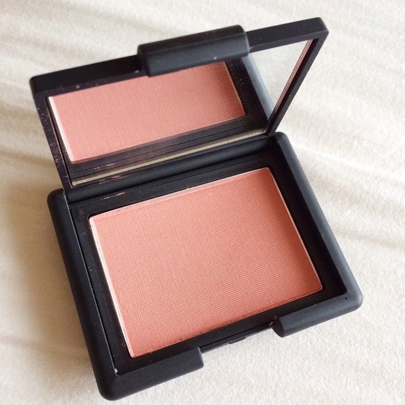 ✖️SOLD✖️NARS Torrid Blush - Picture 2 of 3