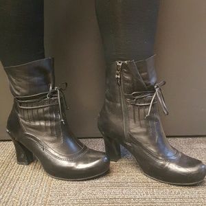 Earthies brand Booties