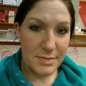 Meet your Posher, Monica