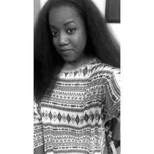 Meet your Posher, Courtney