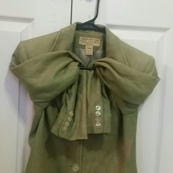 *SALE**JONES NEW YORK & COMPANY STYLISH JACKET! - Picture 2 of 3