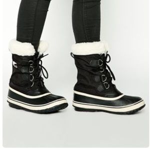 Black Sorel boots