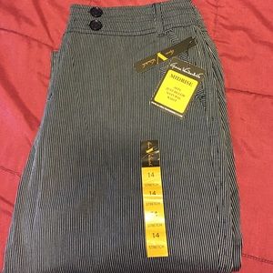 Brand new w/tags Capri navy blue/white pin stripe