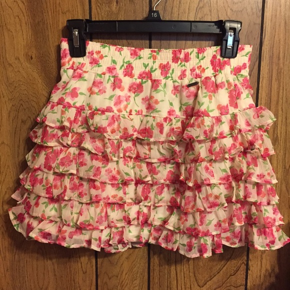 Hollister Skirt - Picture 1 of 3