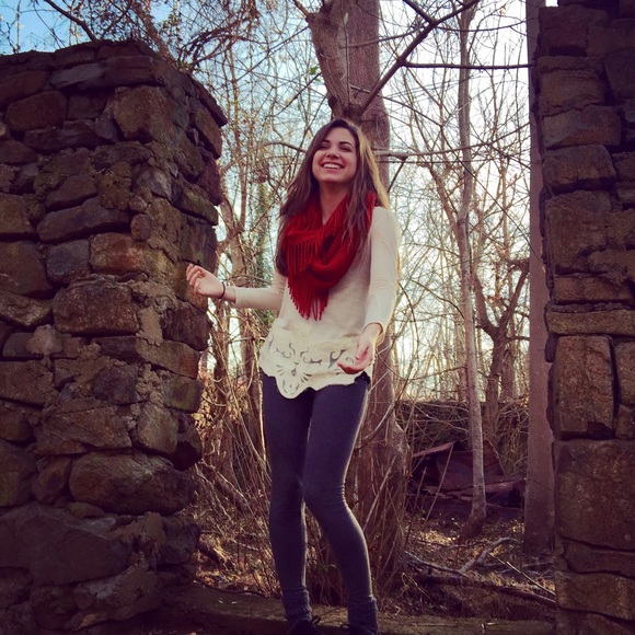 Meet your Posher, Gabrielle