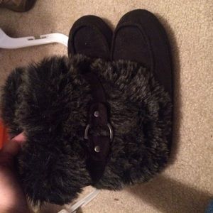 Fur boots