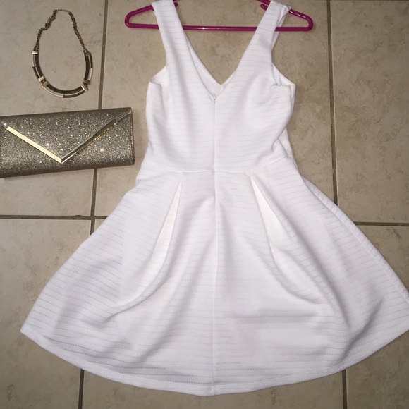 GREAT CHRISTMAS OUTFIT!!🎄 - Picture 2 of 2