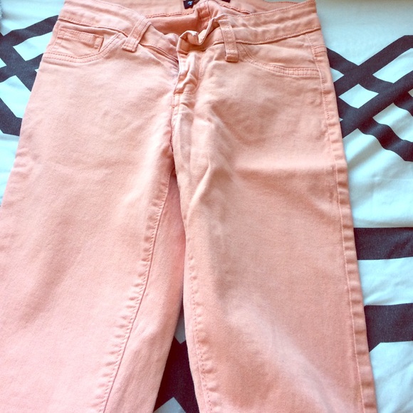 Peachy jeans 🍑