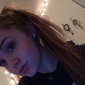 Meet your Posher, Brooke