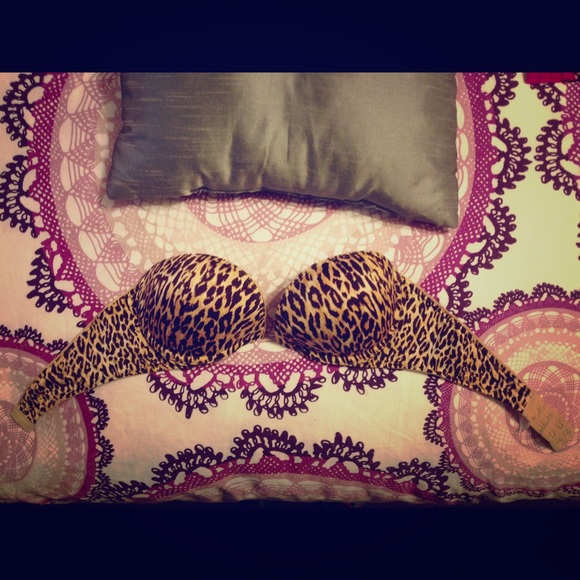 💋 VICTORIA'S SECRET 👙 Cheetah Strapless Bra 💋