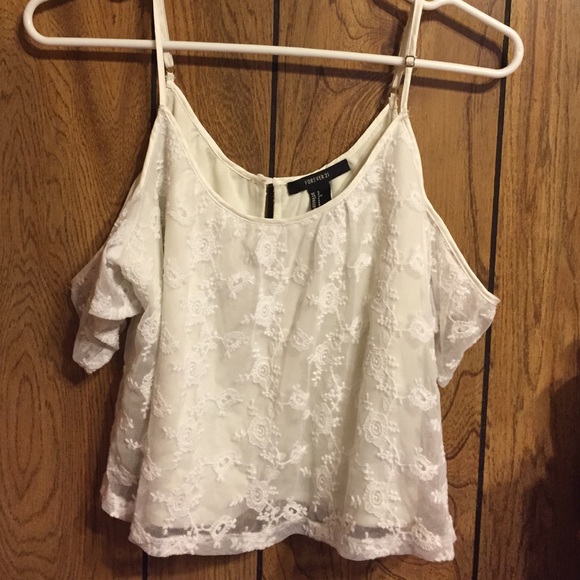Cute Forever21 crop top - Picture 1 of 4