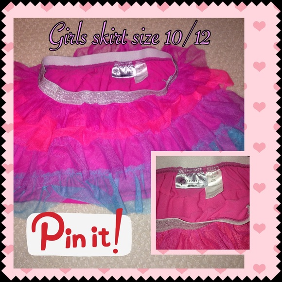 Girls skirt size 10/12