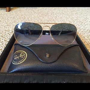 Ray Ban Gradient Lens Aviator Sunglasses