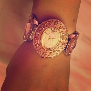 Fashion jewelry watch