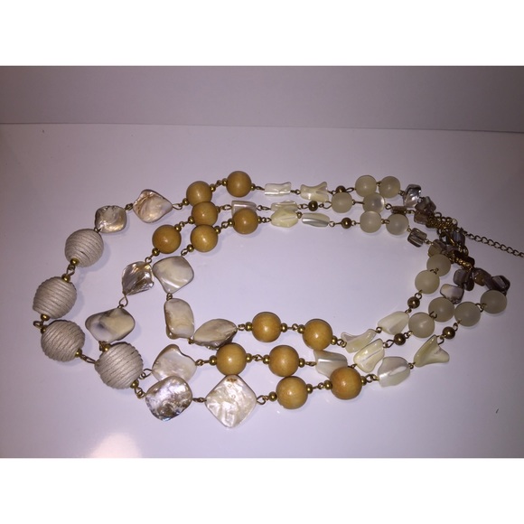 Adjustable necklace & bracelet included